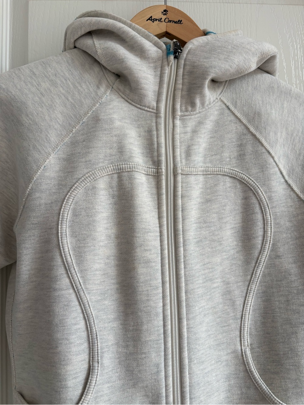 lululemon athletica Light cream reversible Full-Zip Hooded Sweatshirt - Picture 2 of 8